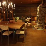 Keloruka Cottage, 4br 180m2 With Whirlpool Alpesi faház *